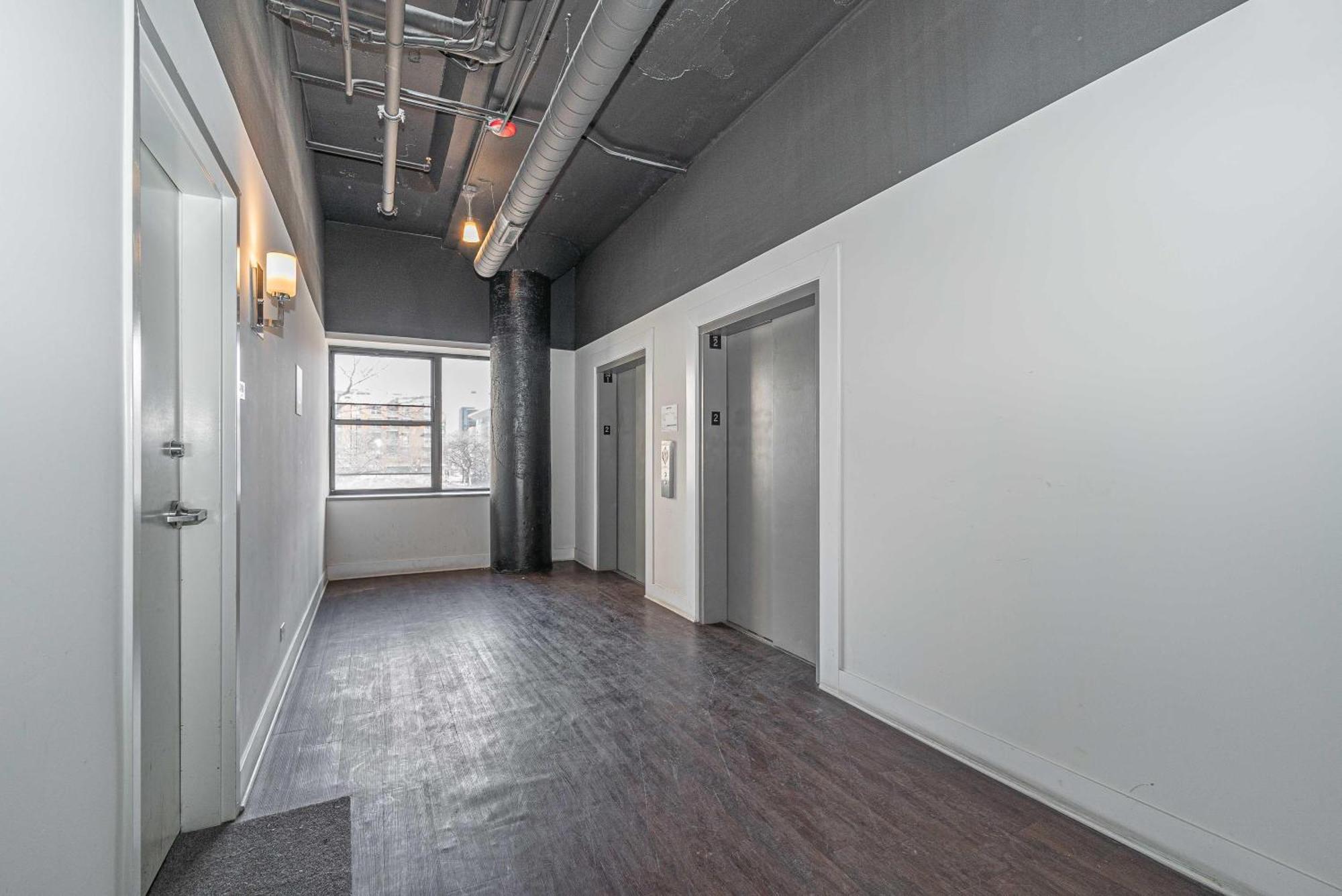 Bright 2Br Luxury Corner Suite With Optional Parking Sleeps 6 Guests Near Mccormick Place And Soldier Field Чикаго Екстериор снимка